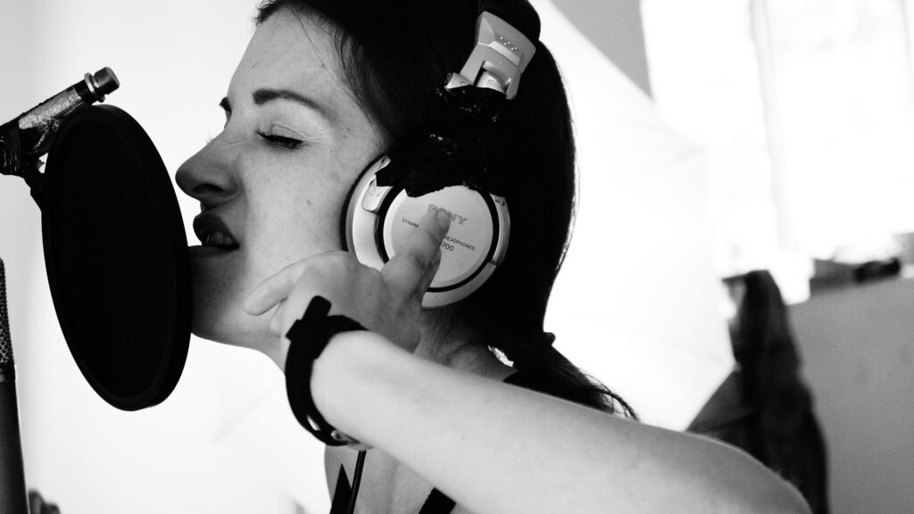 panico da microfono-consulenza radiofonica-consigli-microfono-speaker radiofonico