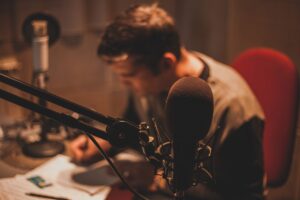 Innovazione e creatività: costruire format radiofonici per il futuro